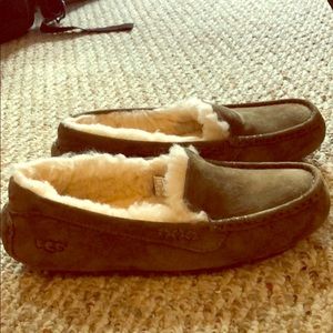 UGG women’s Spruce Ansley suede moccasin - 8